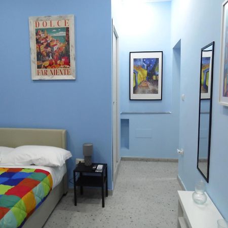 Mithra Apartment Centro Storico Наполи Екстериор снимка